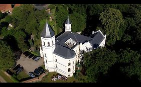 Schlosshotel Bredenfelde